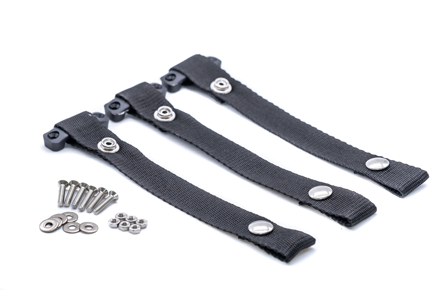 Wheelie bin lid lock strap with webbing bridge for strong winds
