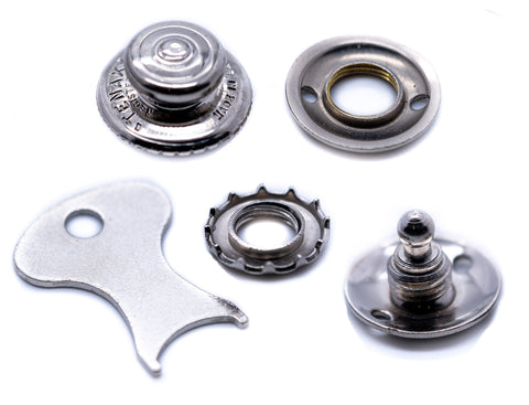 Tenax fastener button and cloth peg set