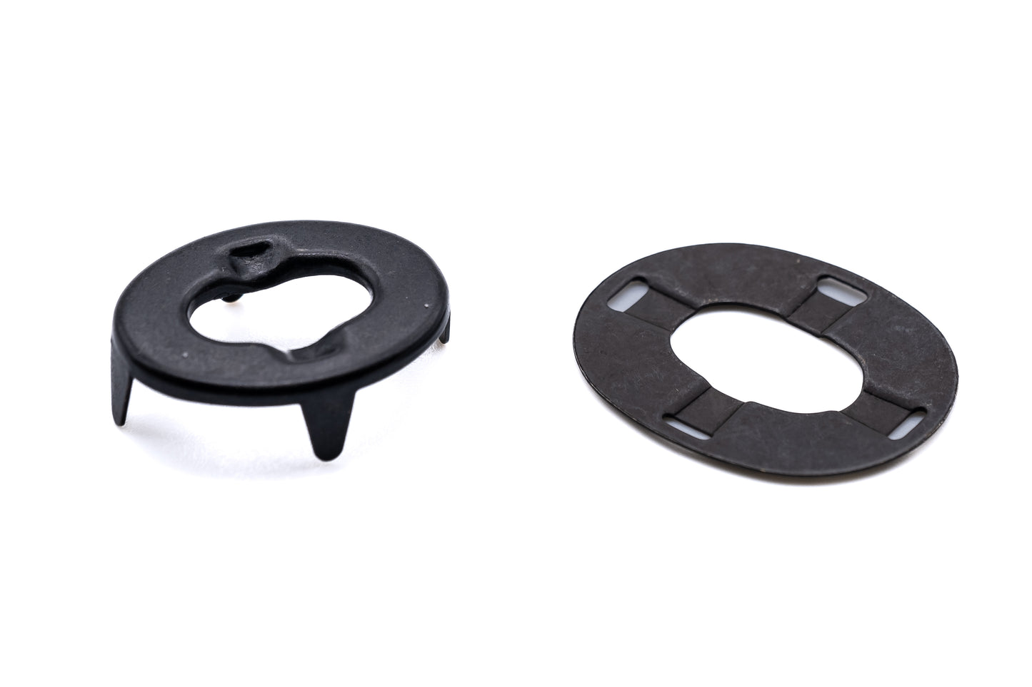 Military oxide black turnbutton fastener eyelet and washer