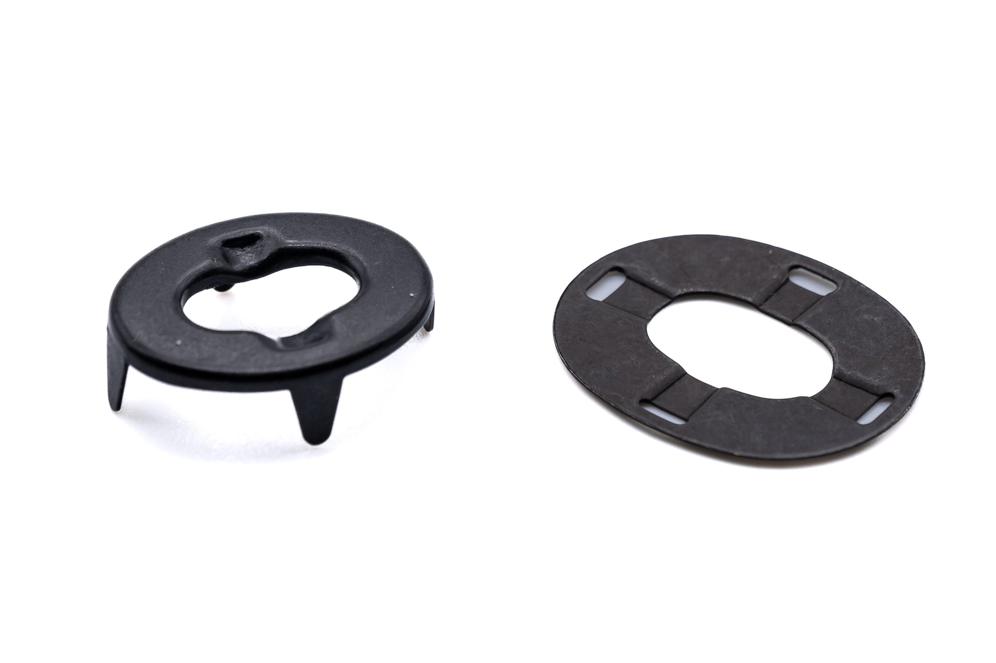 Military oxide black turnbutton fastener eyelet and washer