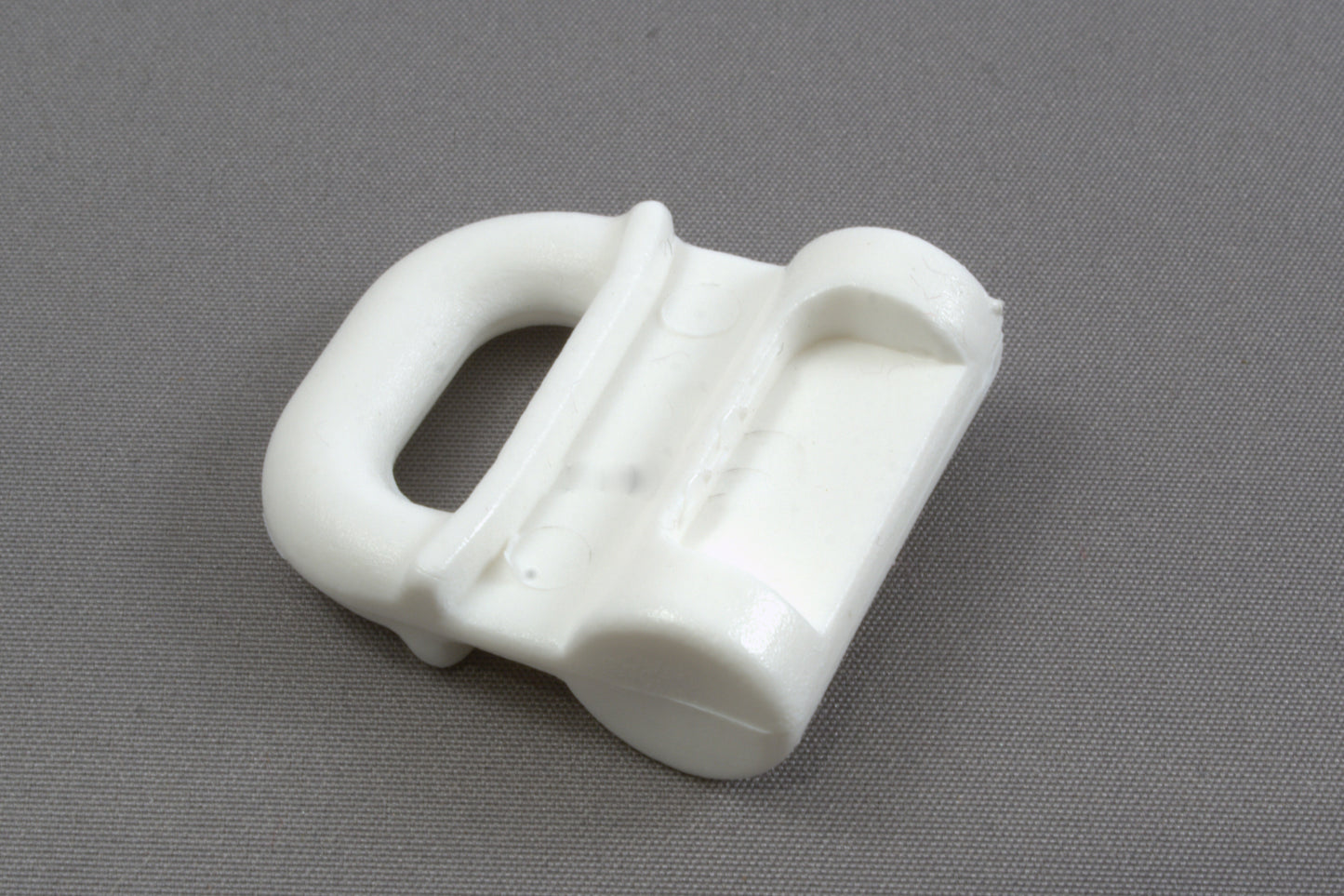 Low friction sail slide slug white plastic